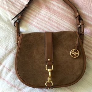 Michael Kors Jamie Large Saddle Bag. Crossover